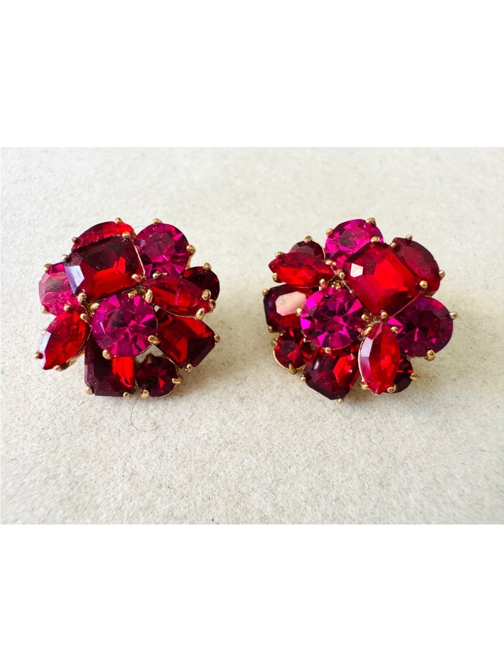 KATE SPADE Pink Red Rhinestone Cluster Pierced Stud Earrings 7/8”